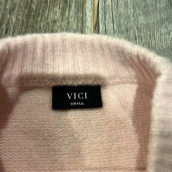 Vici Soft Pink Blush Meadow Floral Embroidered Cardigan Knit Sweater New - Picture 10 of 15